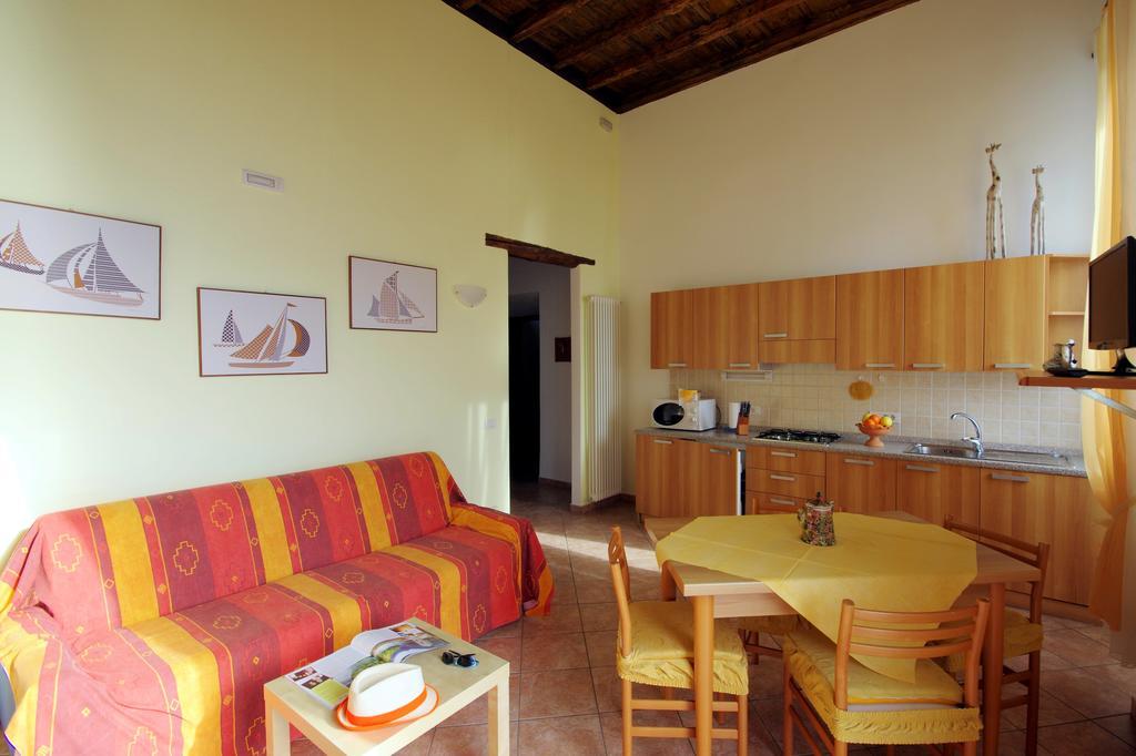 Residence Celeste Mezzegra Εξωτερικό φωτογραφία