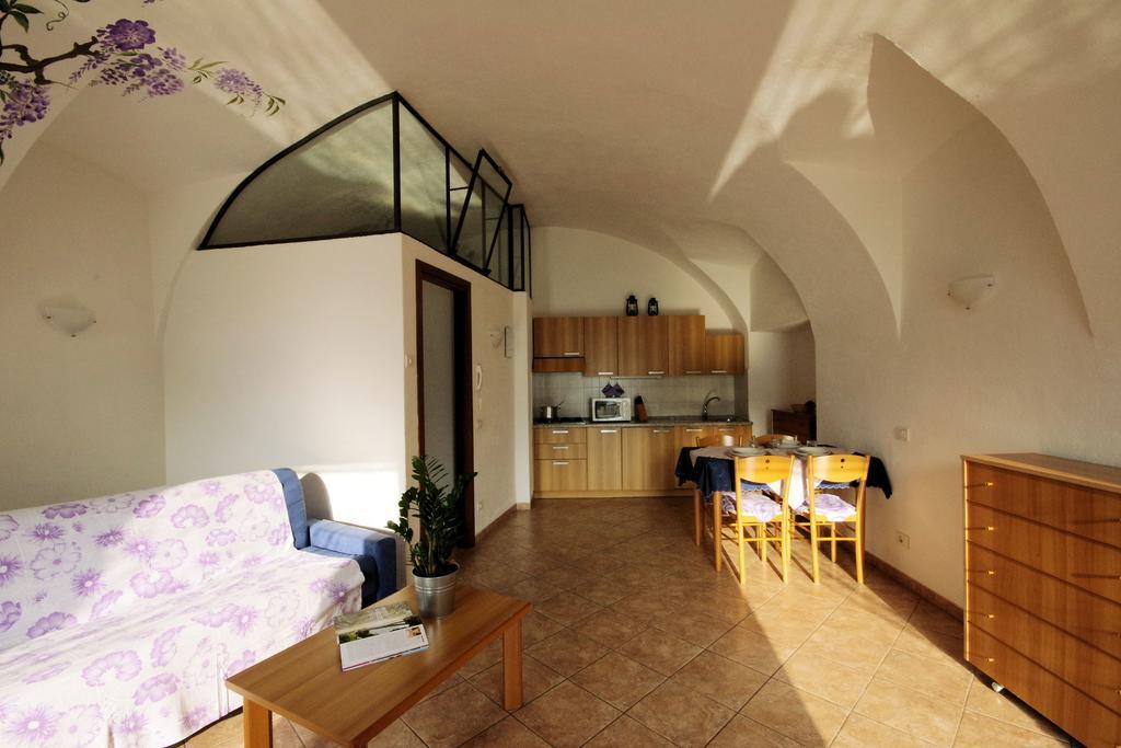 Residence Celeste Mezzegra Εξωτερικό φωτογραφία